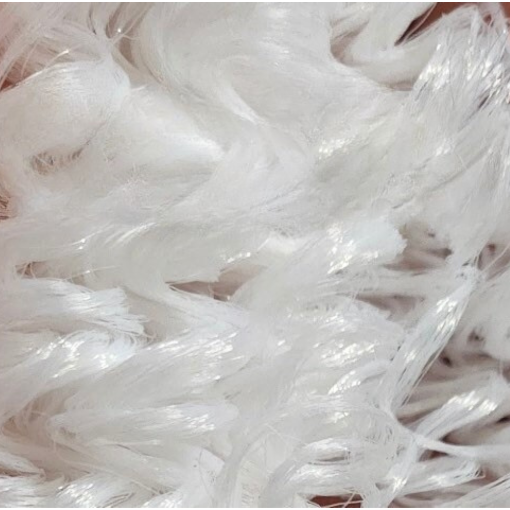 DG Curly Nylon Bright White N2543A 20mm 1oz/28g 36in/92cm Doll Hair