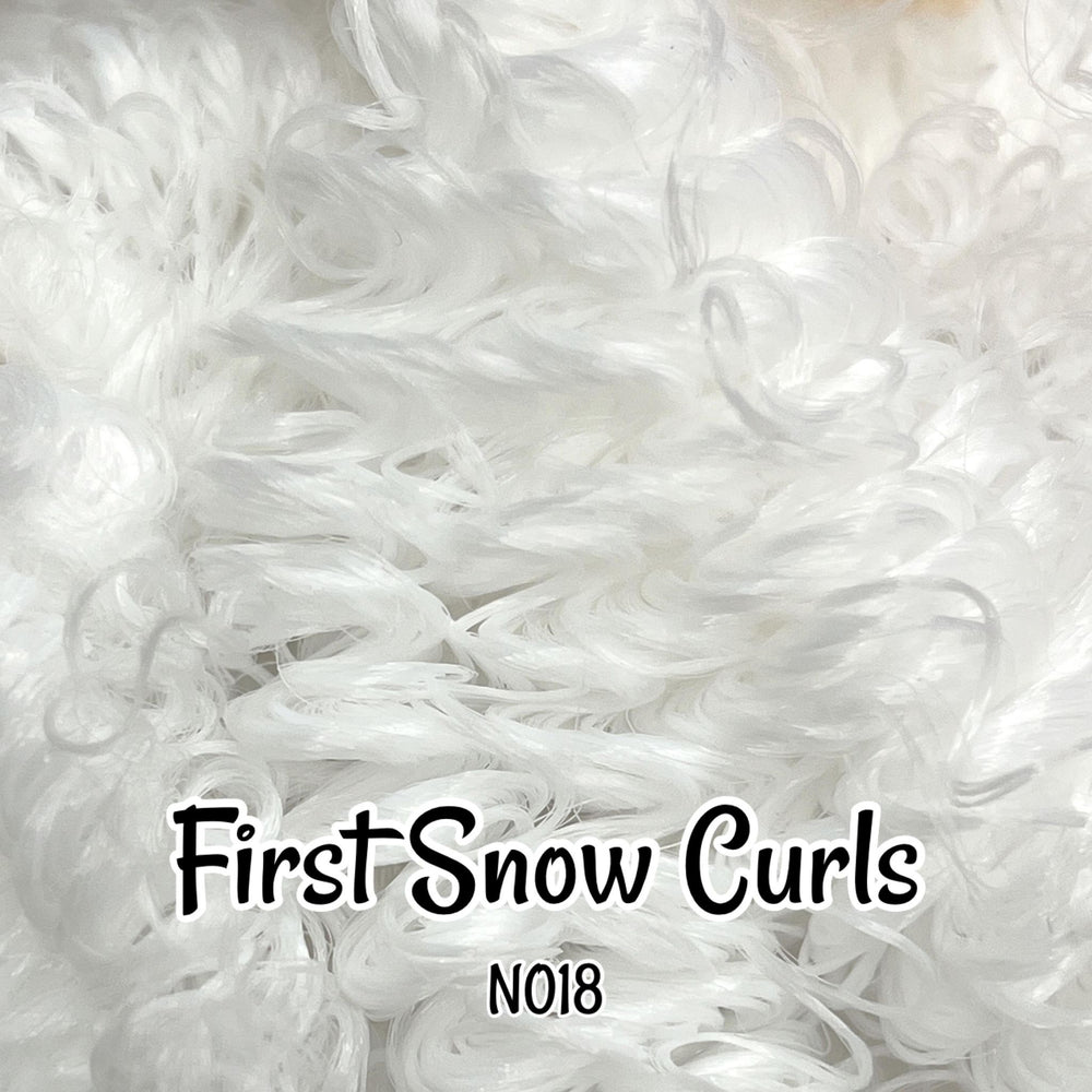 DG Curly Nylon First Snow N018 1oz/28g 36in/92cm white Doll Hair