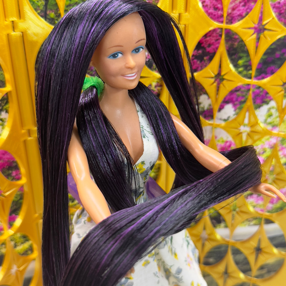 Japanese Saran Custom Blend Blackout & Ultra Violet 36 inch 1oz/28g Doll Planet Hair