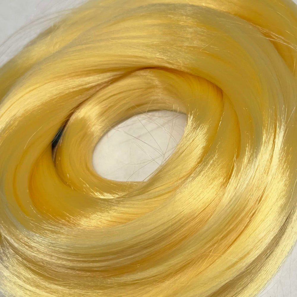 DG Straight Nylon Pale Yellow Blonde N533  1oz/28g 36in/92cm hank Doll Hair