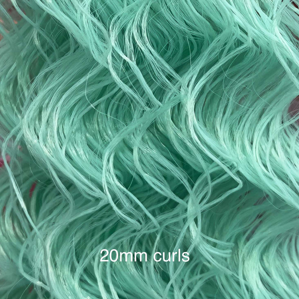 DG Curly Nylon Spring Mint N3091 1oz/28g 36in/92cm green Doll Hair