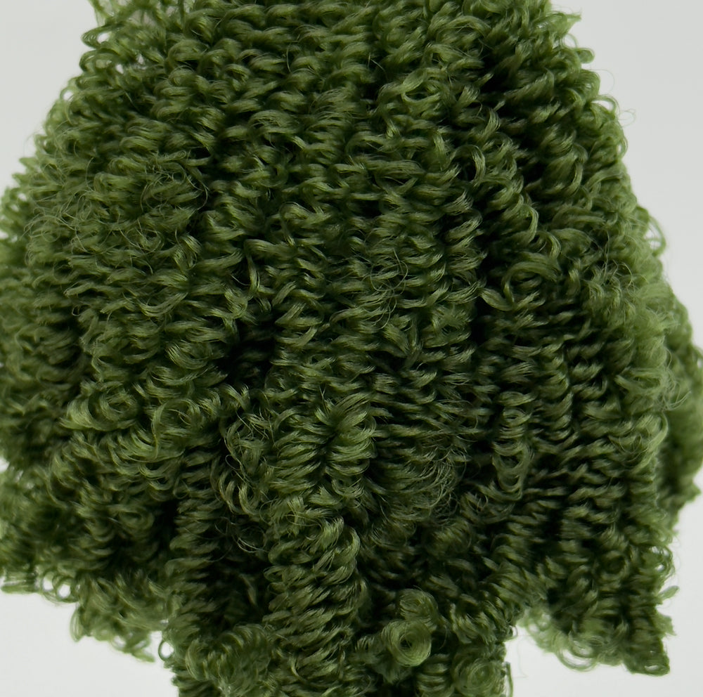 DG Nylon Curly Spruce NF407A 3mm 1oz/28g 36in/92cm dark green Doll Hair